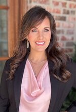 Elizabeth McElhatten Photo